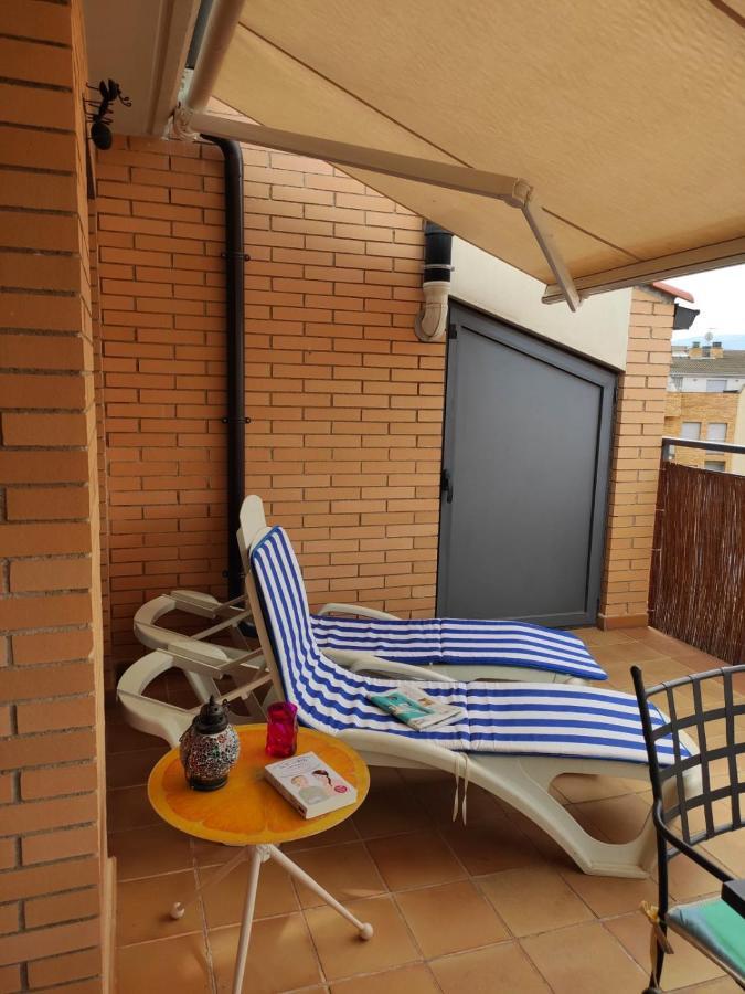 Acogedor Atico Duplex En Tremp Apartment Luaran gambar