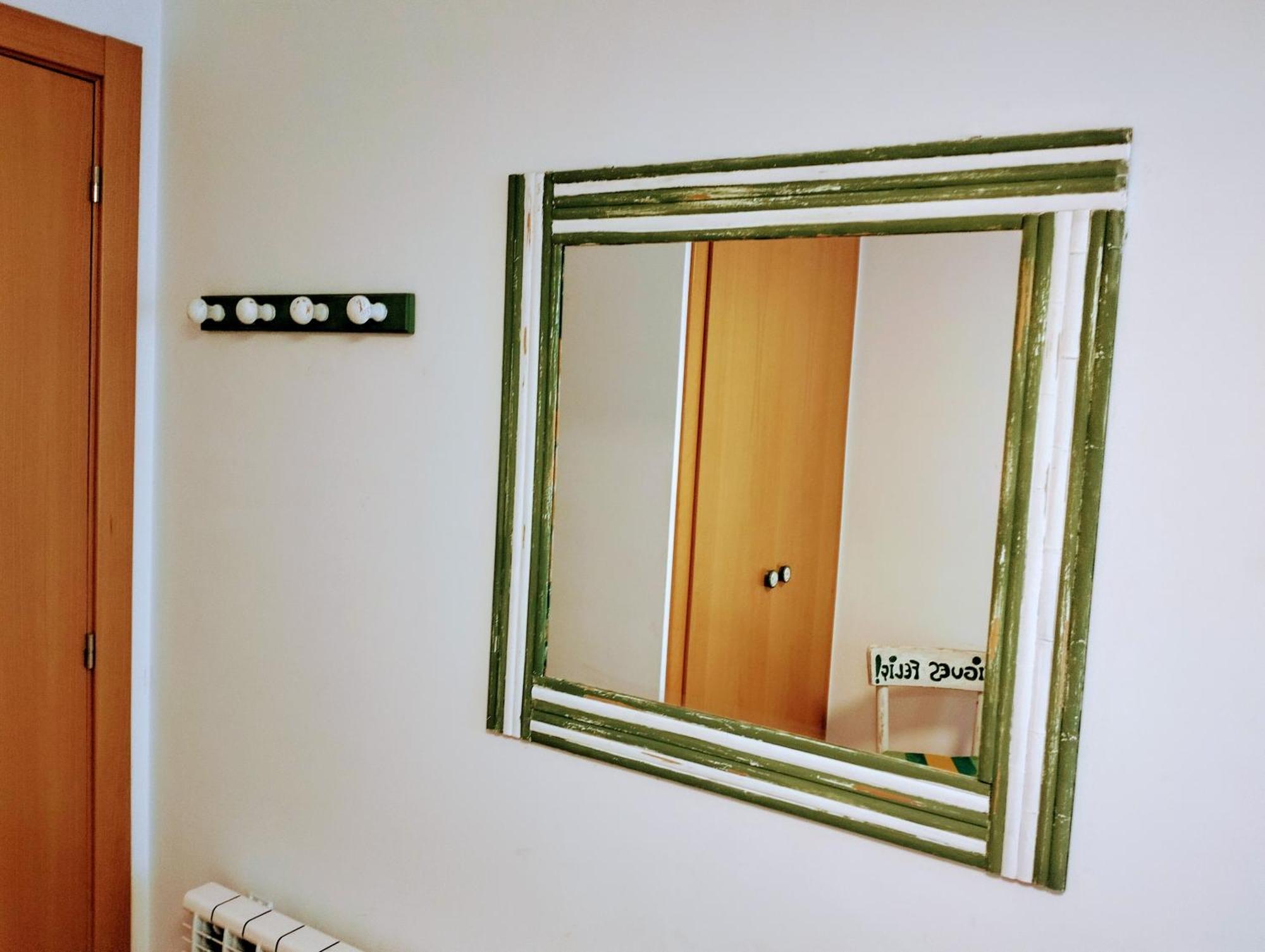 Acogedor Atico Duplex En Tremp Apartment Luaran gambar